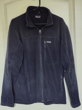 Patagonia Men’s Navy Fleece Jacket – Full-Zip